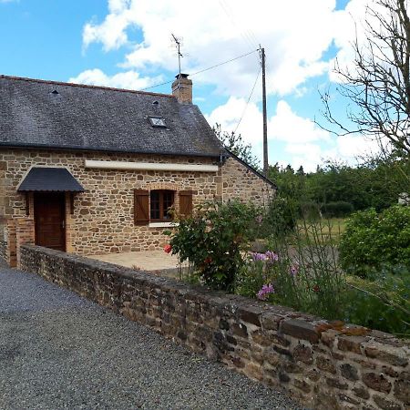Les Roses Tremieres Villa Trans Buitenkant foto